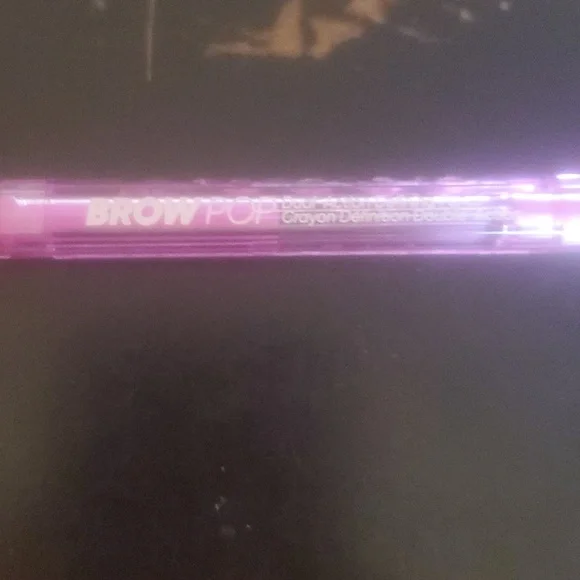 Kosas brow pencil - Picture 3 of 6